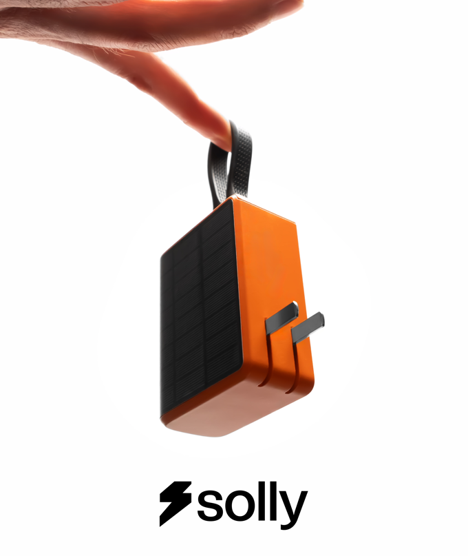 壁に直挿しできるソーラーモバイルバッテリー「Solly」- 300W・26分フル充電 詳細2